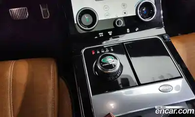 Land Rover Range-Rover Velar 2018 3.0 Автомат в Москве № 724503, миниатюра 9