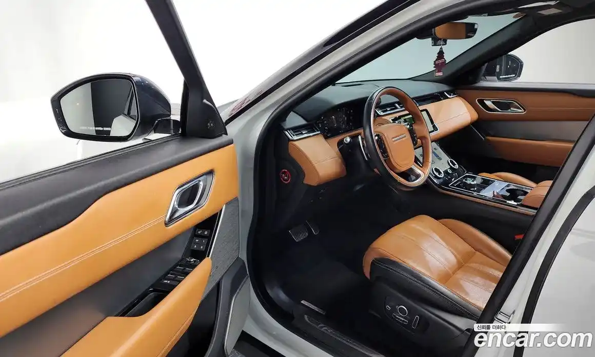 Land Rover Range-Rover Velar 2018 3.0 Автомат в Москве № 724503, фото 10