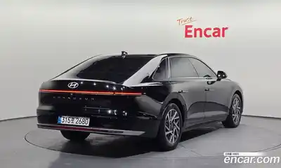 Hyundai Grandeur 2023 1.6 Автомат в Москве № 745412, миниатюра 2