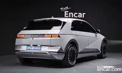 Hyundai Ioniq 5 2023 0.1 Автомат в Москве № 745917, миниатюра 2