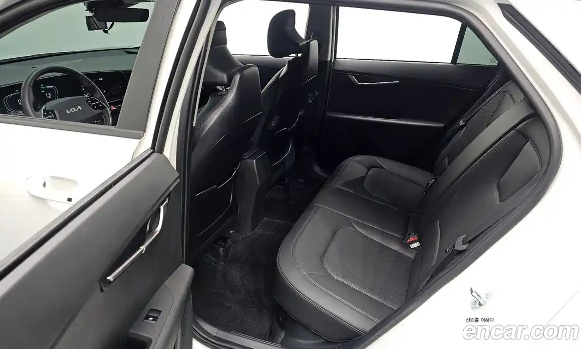 Kia Niro 2025 1.6 Автомат в Москве № 746002, фото 11