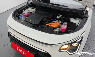 Kia Niro 2025 1.6 Автомат в Москве № 746002, миниатюра 6