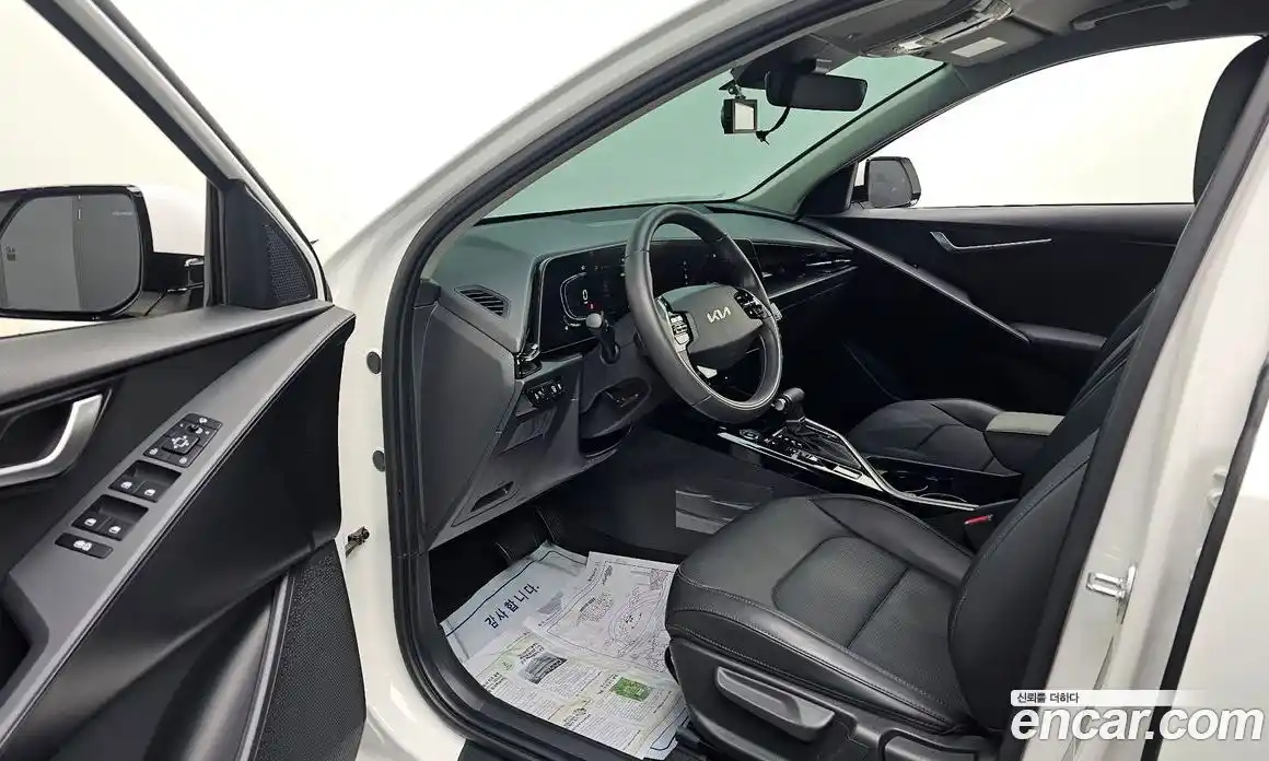 Kia Niro 2025 1.6 Автомат в Москве № 746002, фото 10