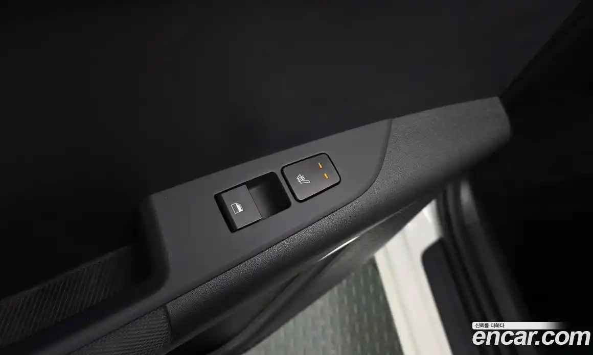 Kia Niro 2022 1.6 Автомат в Москве № 746212, фото 18