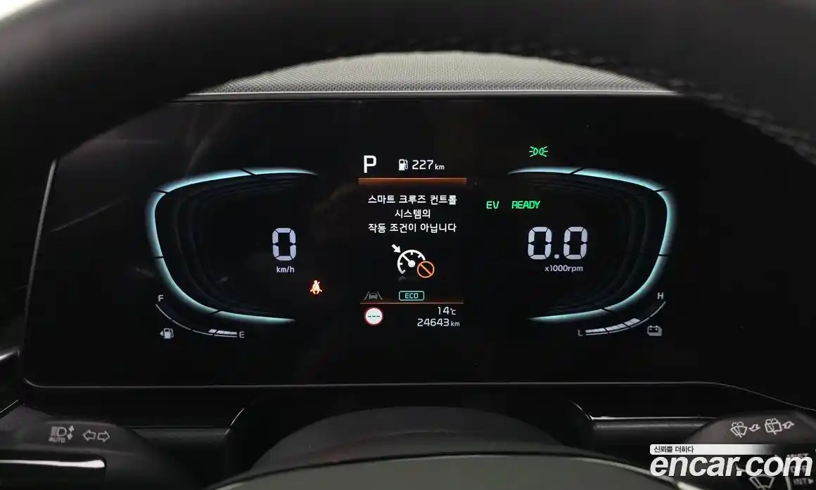 Kia Niro 2022 1.6 Автомат в Москве № 746212, фото 7