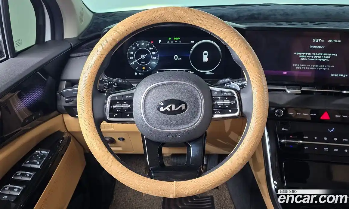 Kia Canival 2021 3.5 Автомат в Москве № 746272, фото 13