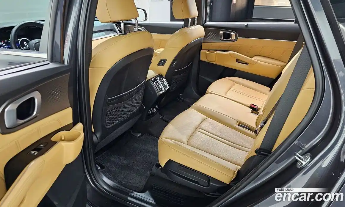 Kia Sorento 2020 1.6 Автомат в Москве № 746349, фото 13