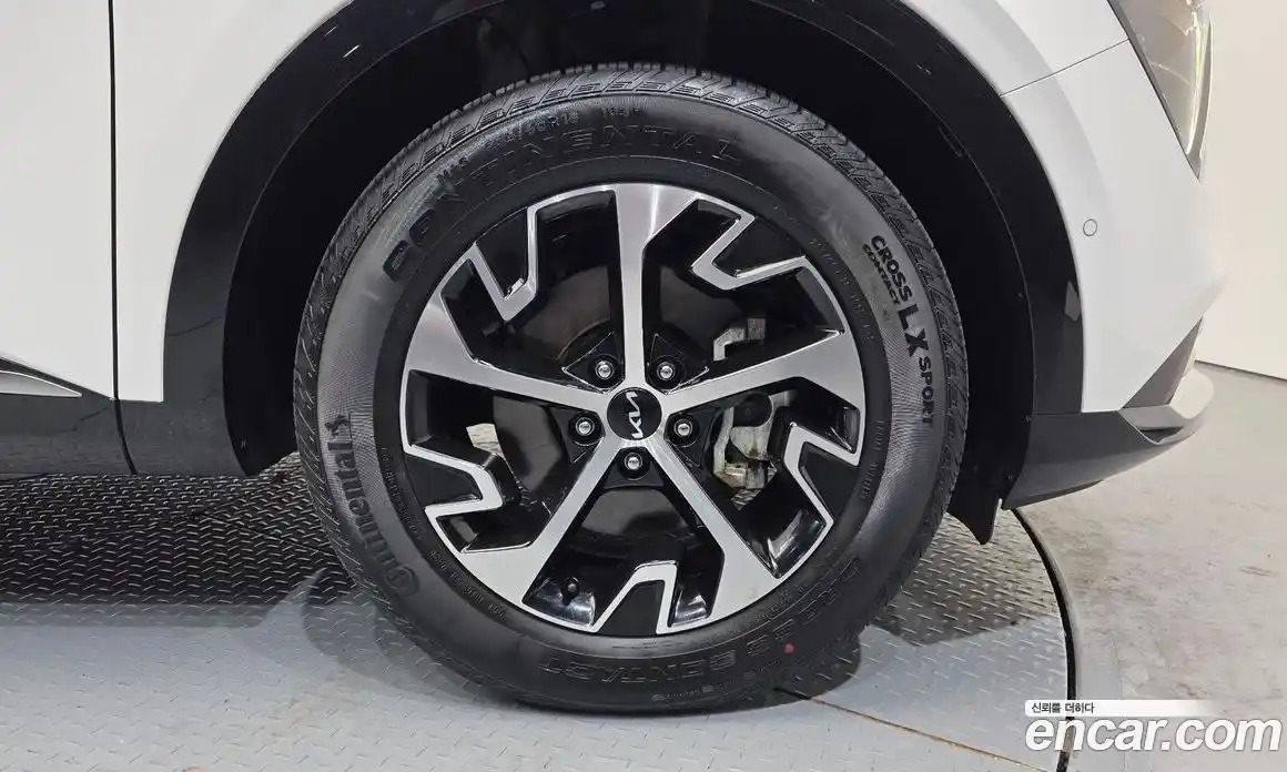 Kia Sportage 2023 1.6 Автомат в Москве № 746459, фото 5