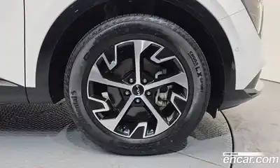 Kia Sportage 2023 1.6 Автомат в Москве № 746459, миниатюра 5