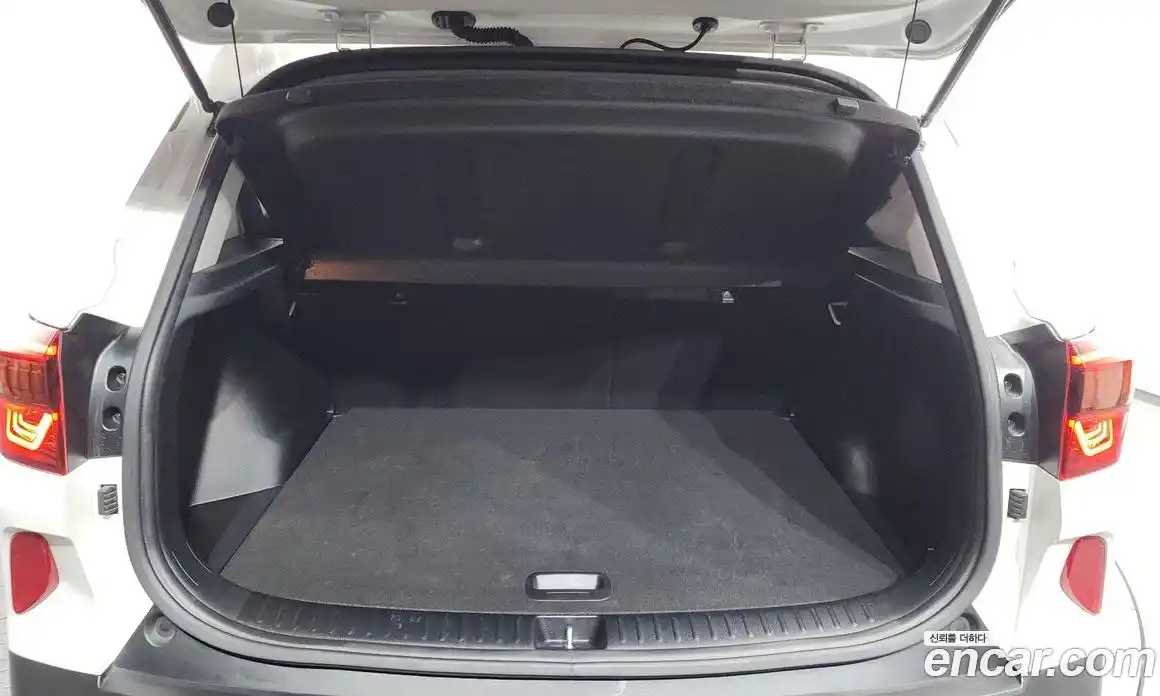 Kia Seltos 2022 1.6 Автомат в Москве № 746494, фото 20