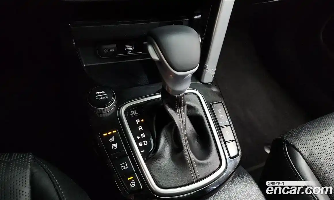 Kia Seltos 2022 1.6 Автомат в Москве № 746494, фото 9