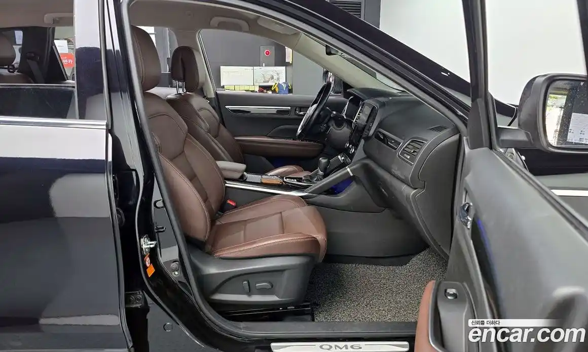 Renault QM6 2017 2.0 Автомат в Москве № 746760, фото 10