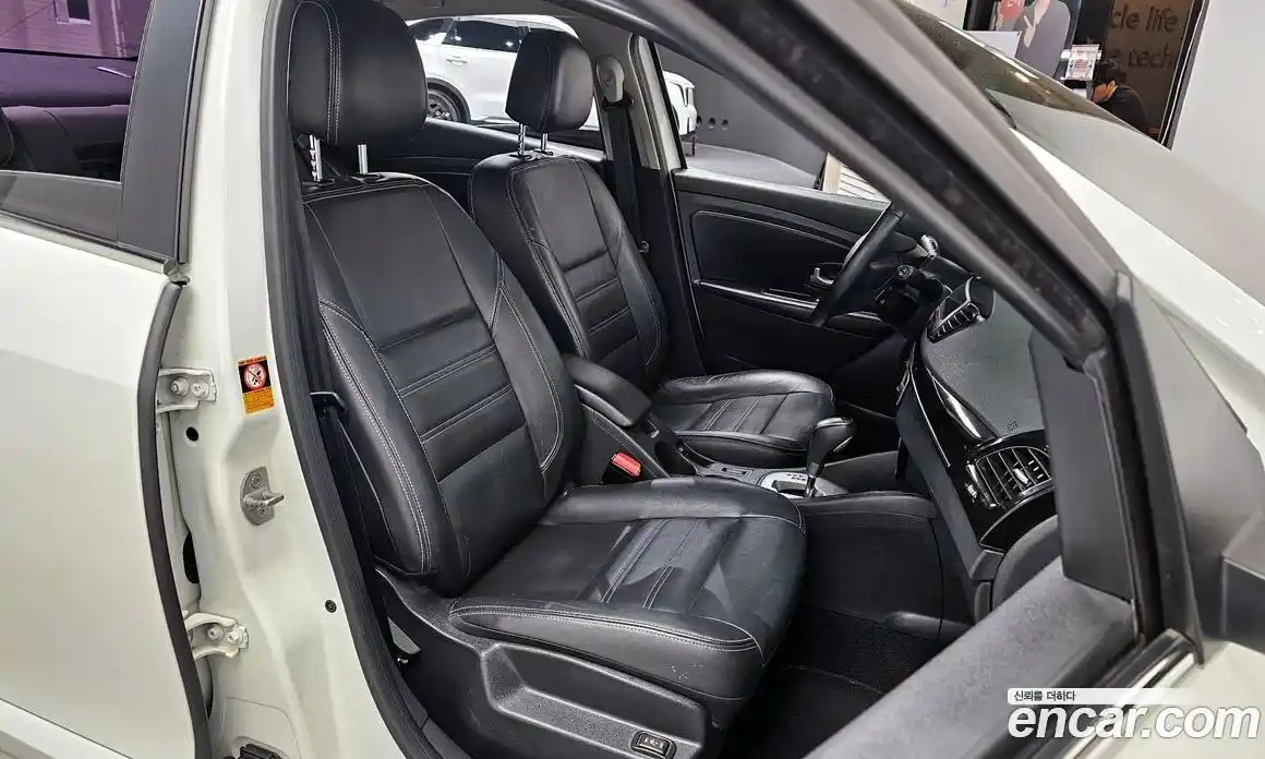 Renault SM3 2016 1.6 Автомат в Москве № 746853, фото 12