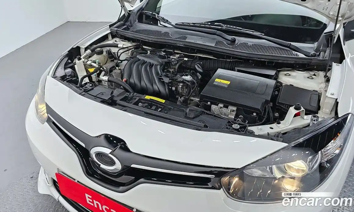 Renault SM3 2016 1.6 Автомат в Москве № 746853, фото 6