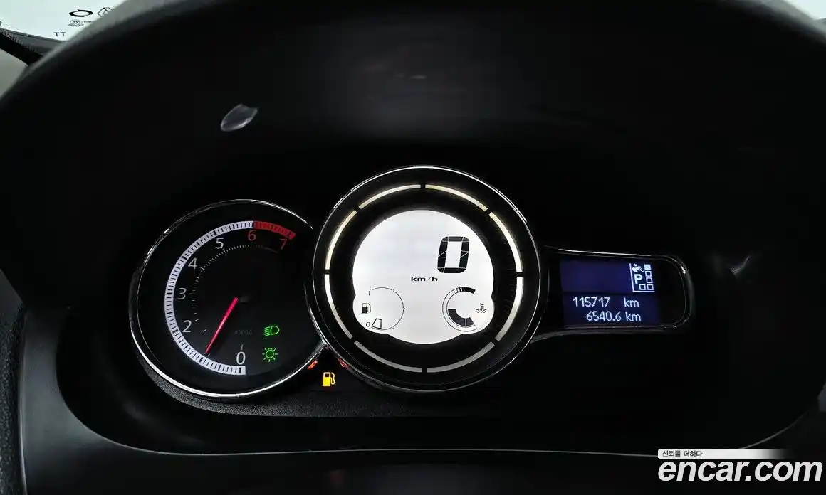 Renault SM3 2016 1.6 Автомат в Москве № 746853, фото 8