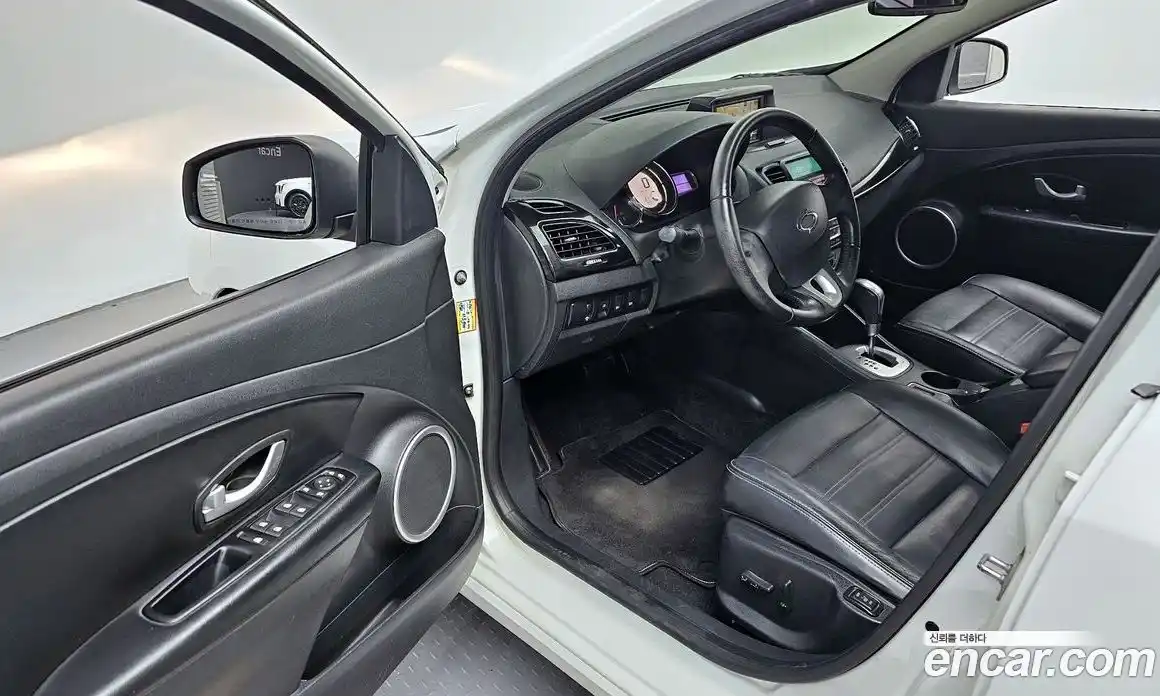 Renault SM3 2016 1.6 Автомат в Москве № 746853, фото 10