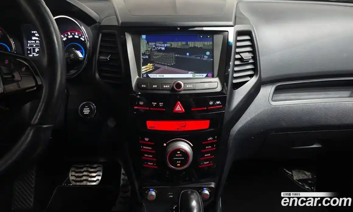 SsangYong TIBOLI 2017 1.6 Автомат в Москве № 747155, фото 13