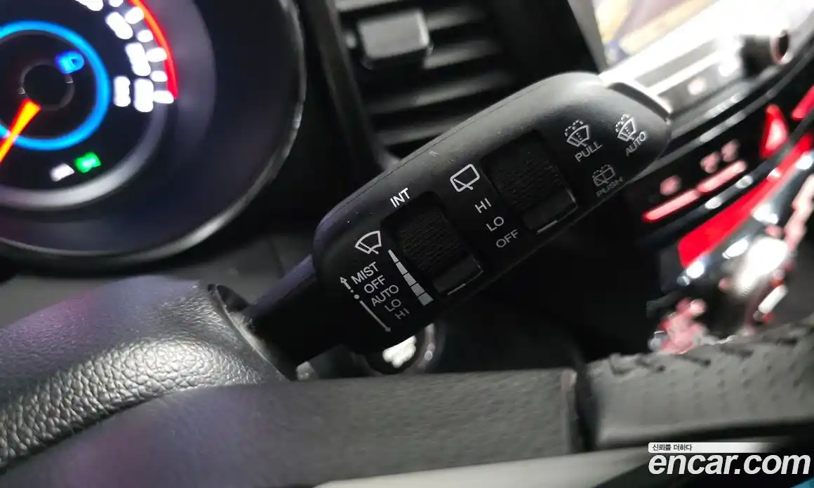 SsangYong TIBOLI 2017 1.6 Автомат в Москве № 747155, фото 17