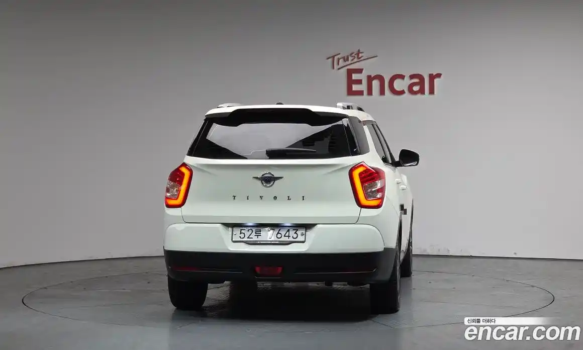 SsangYong TIBOLI 2017 1.6 Автомат в Москве № 747155, фото 3