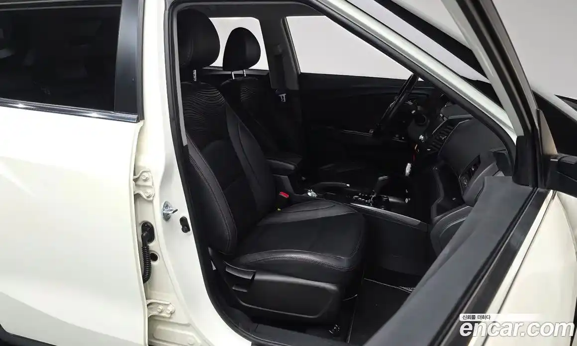 SsangYong TIBOLI 2017 1.6 Автомат в Москве № 747155, фото 9