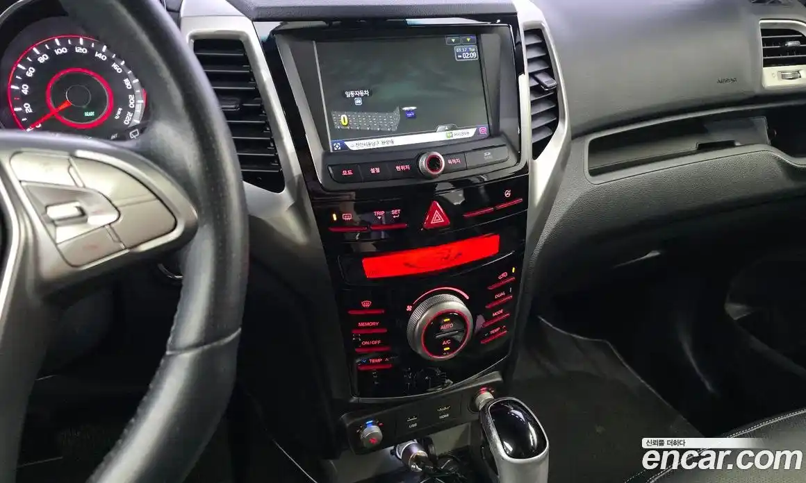 SsangYong TIBOLI 2016 1.6 Автомат в Москве № 747516, фото 16