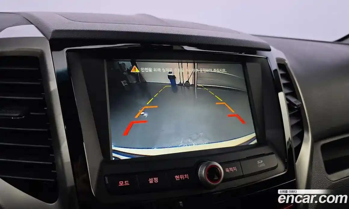 SsangYong TIBOLI 2016 1.6 Автомат в Москве № 747516, фото 17