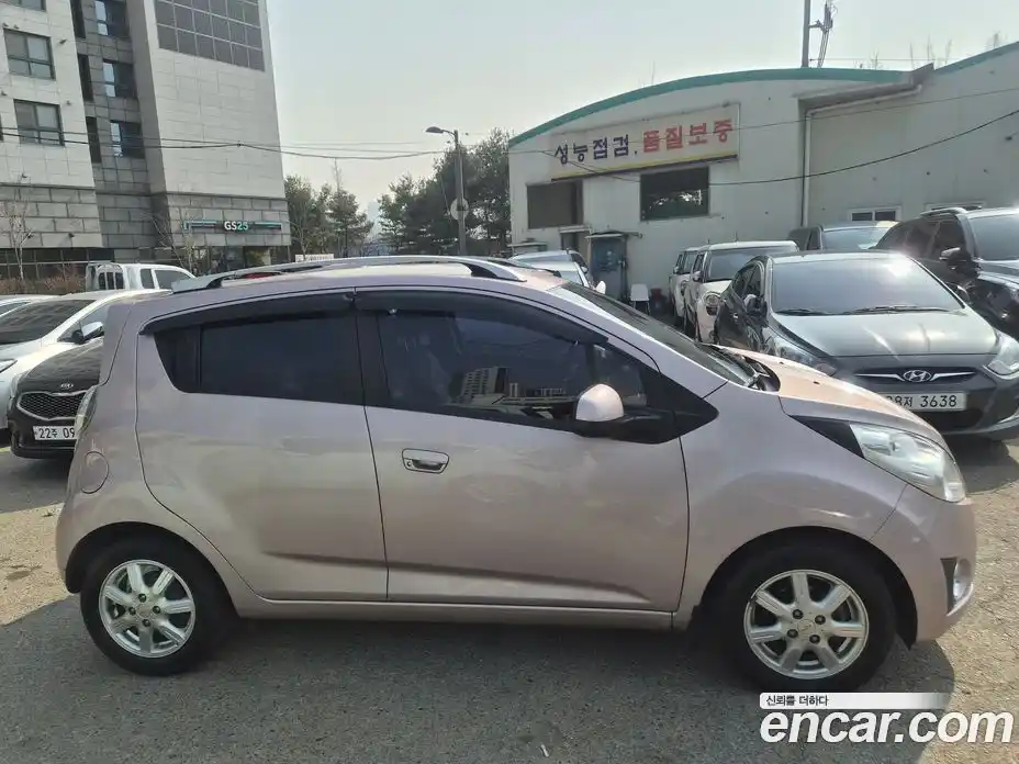 Chevrolet Spark 2012 1.0 Автомат в Москве № 748025, фото 7