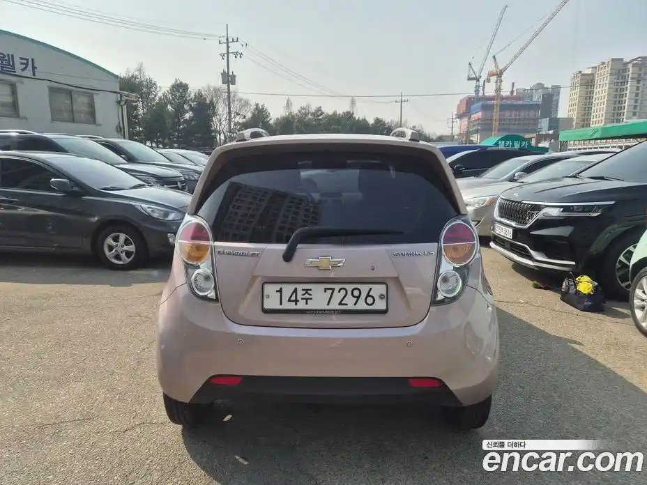 Chevrolet Spark 2012 1.0 Автомат в Москве № 748025, фото 8