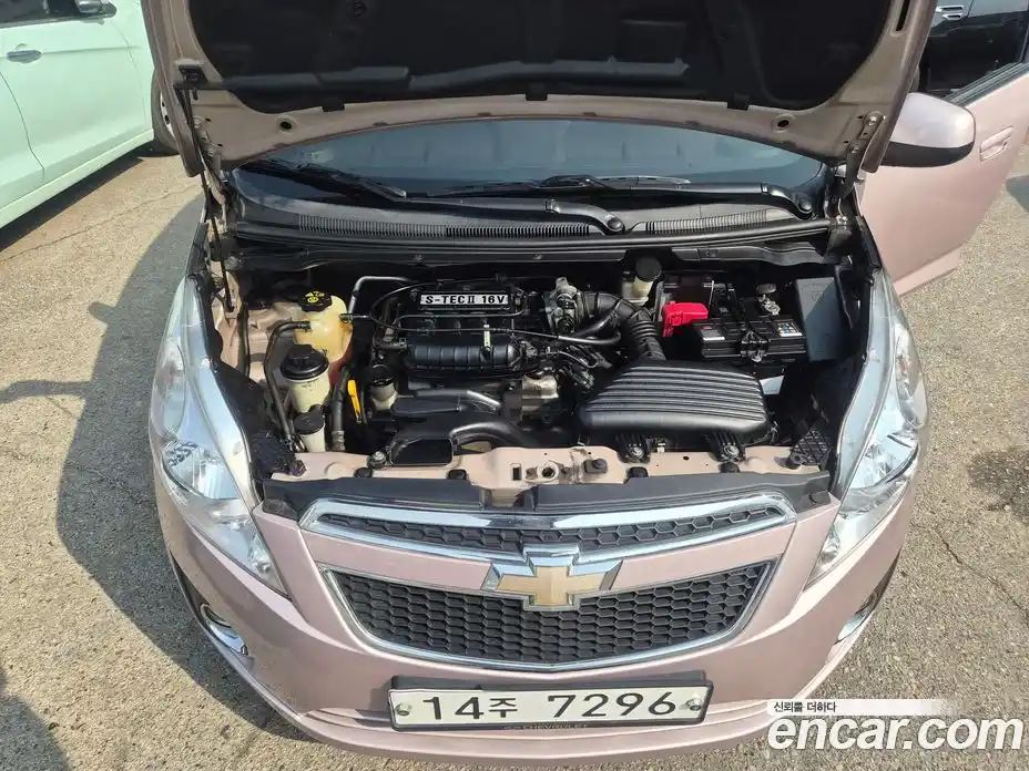 Chevrolet Spark 2012 1.0 Автомат в Москве № 748025, фото 10