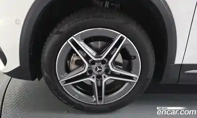 Mercedes-Benz GLA-Class 2023 2.0 Автомат в Москве № 749232, миниатюра 4