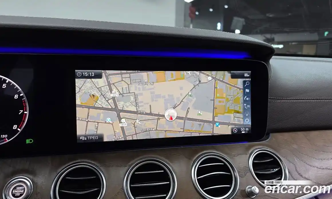 Mercedes-Benz E-Class 2019 2.0 Автомат в Москве № 749331, фото 13