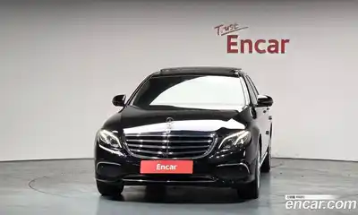 Mercedes-Benz E-Class 2019 2.0 Автомат в Москве № 749331, миниатюра 2