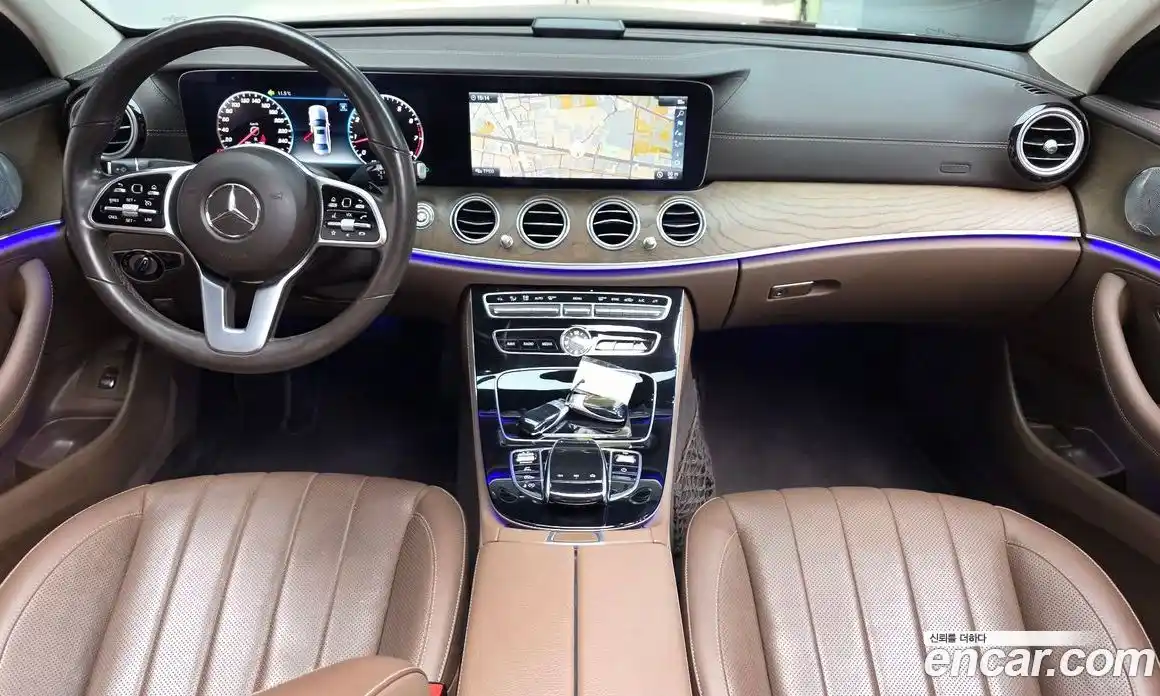 Mercedes-Benz E-Class 2019 2.0 Автомат в Москве № 749331, фото 6