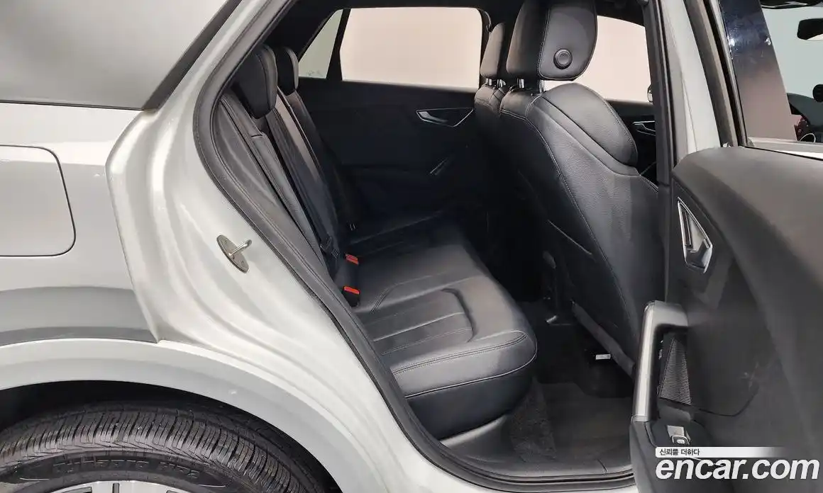 Audi Q2 2020 2.0 Автомат в Москве № 749436, фото 12