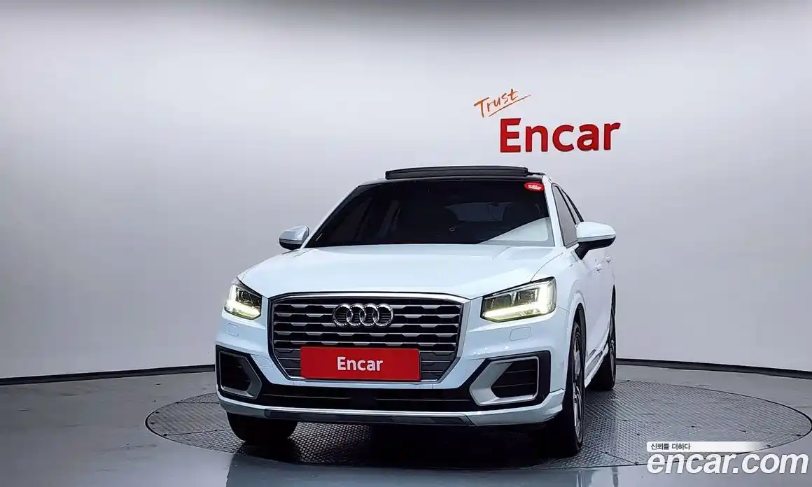 Audi Q2 2020 2.0 Автомат в Москве № 749436, фото 3