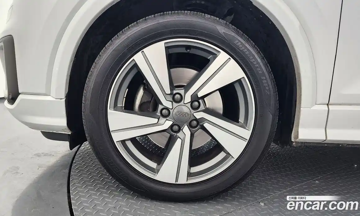 Audi Q2 2020 2.0 Автомат в Москве № 749436, фото 5