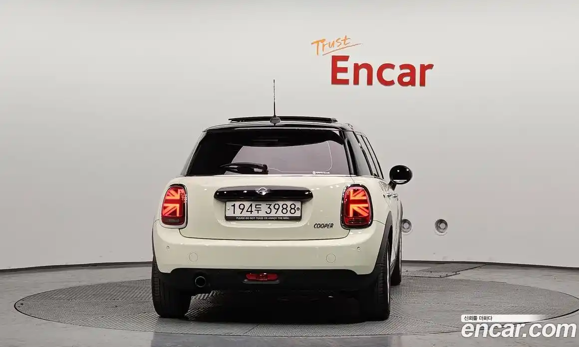 Mini Cooper 2019 1.5 Автомат в Москве № 749804, фото 4
