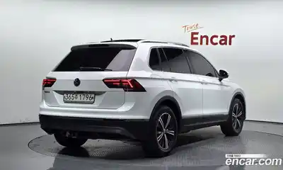 Volkswagen Tiguan, 2020