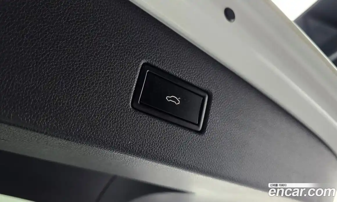 Volkswagen Tiguan 2020 2.0 Автомат в Москве № 750047, фото 19