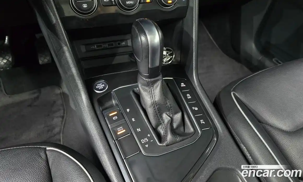 Volkswagen Tiguan 2020 2.0 Автомат в Москве № 750047, фото 8