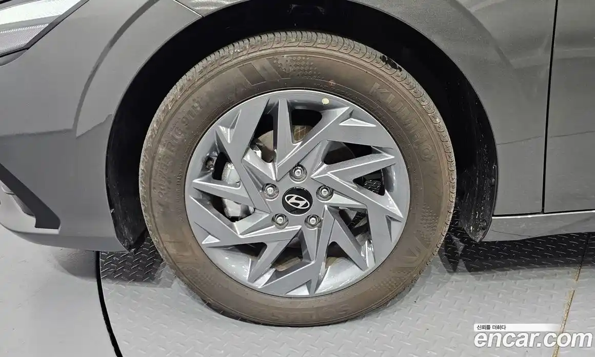 Hyundai Avante 2025 1.6 Автомат в Москве № 756062, фото 5