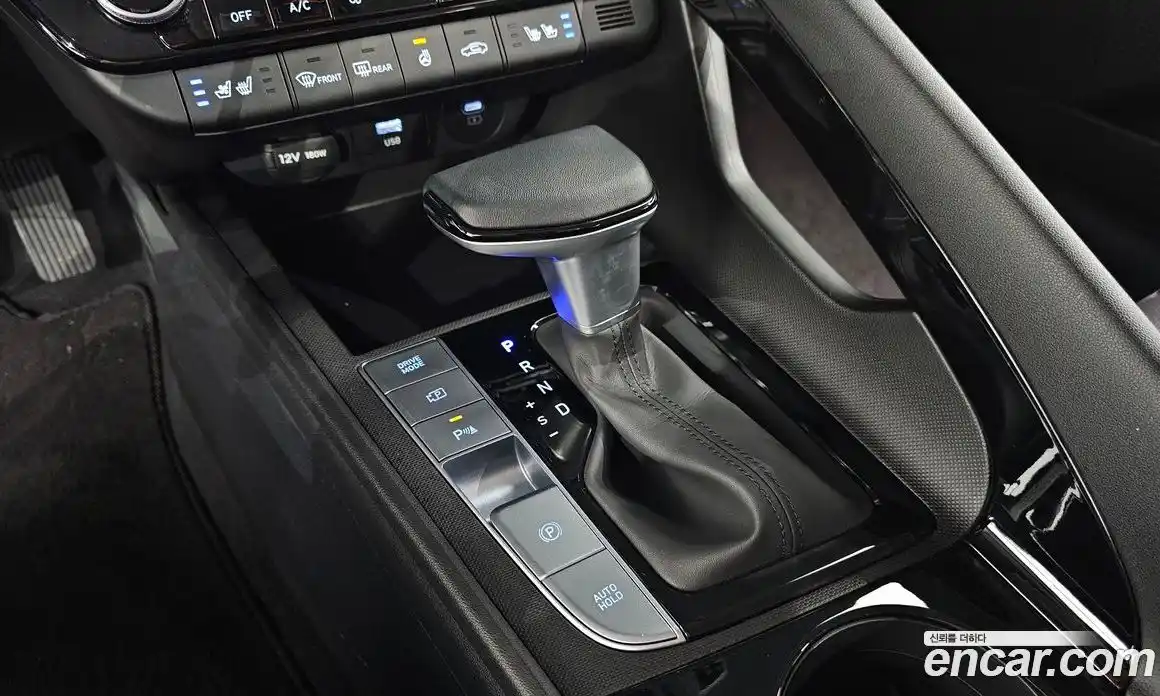 Hyundai Avante 2025 1.6 Автомат в Москве № 756062, фото 9