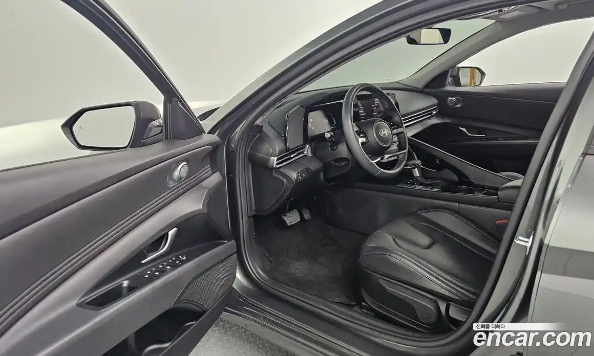 Hyundai Avante 2025 1.6 Автомат в Москве № 756062, фото 10