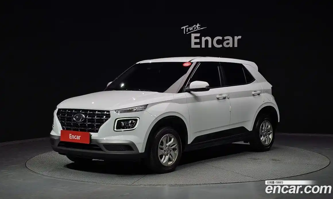 Hyundai Venue 2021 1.6 Автомат в Москве № 756084, фото 1