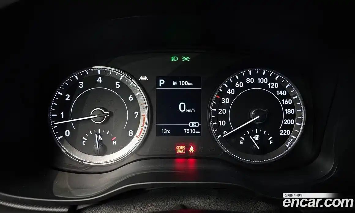 Hyundai Venue 2021 1.6 Автомат в Москве № 756084, фото 8