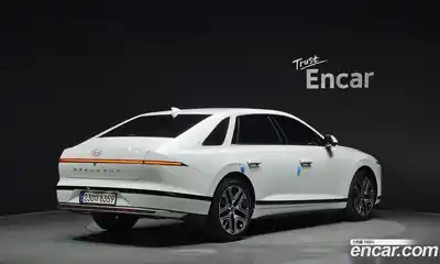 Hyundai Grandeur 2024 2.5 Автомат в Москве № 756137, миниатюра 2