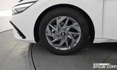 Hyundai Avante 2025 1.6 Автомат в Москве № 756414, миниатюра 5