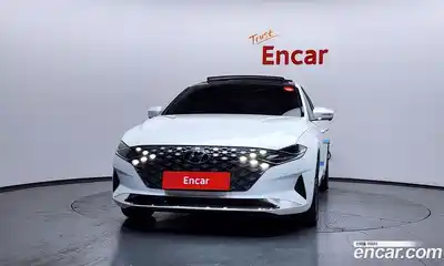 Hyundai Grandeur 2022 2.4 Автомат в Москве № 756550, миниатюра 3