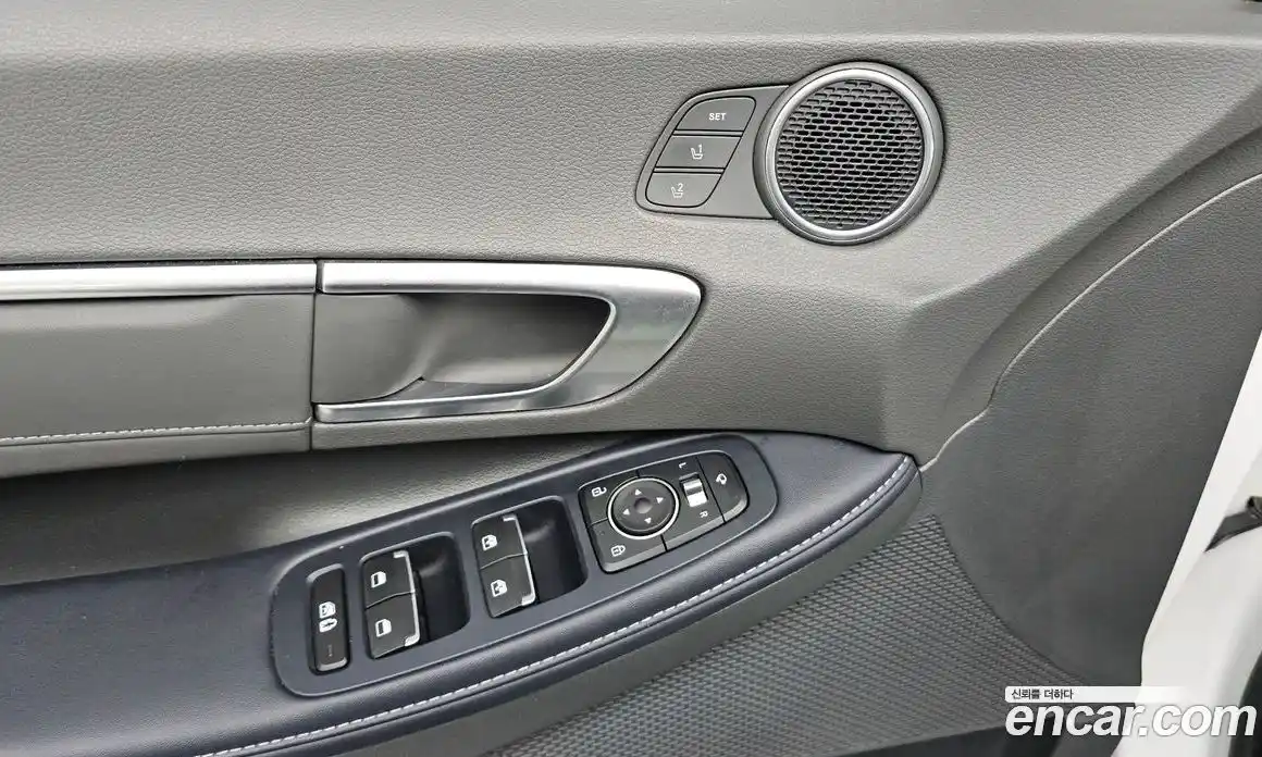 Hyundai Sonata 2021 1.6 Автомат в Москве № 756877, фото 17