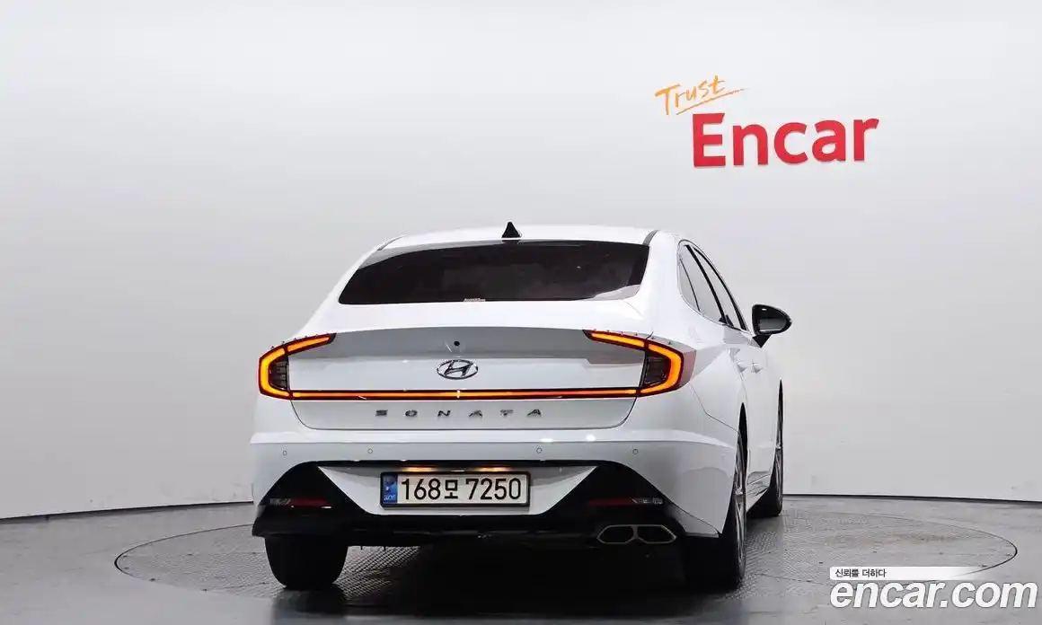 Hyundai Sonata 2021 1.6 Автомат в Москве № 756877, фото 4